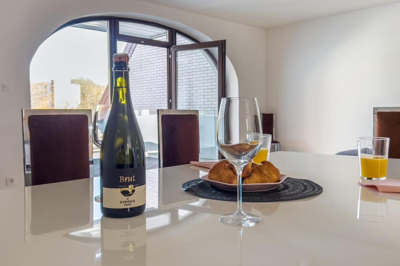 Apartament Riverside Ljubljanica With Private Parking Lublana Zewnętrze zdjęcie